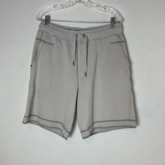 Marc Ecko Cut & Sew 100% cotton Bermuda Shorts size XL, drawstring, elastic band - Picture 1 of 7